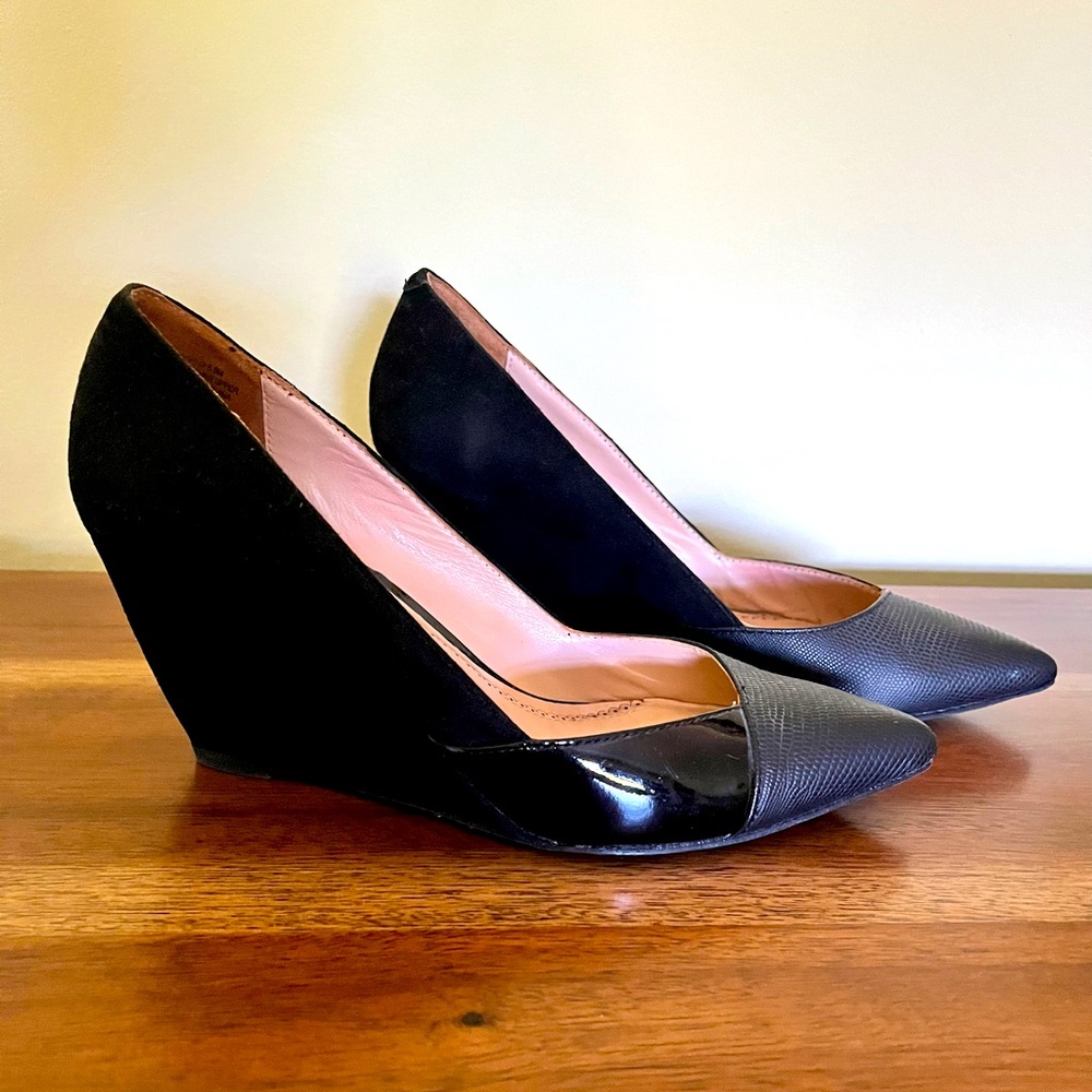 Pour La Victoire sexy wedges